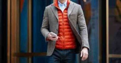 Get Stylish Men's Jackets & Winter Coats for Only Rs 125 at TheSparkShop.in